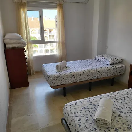 Diamond Vue Pool Fuengirola 3 *